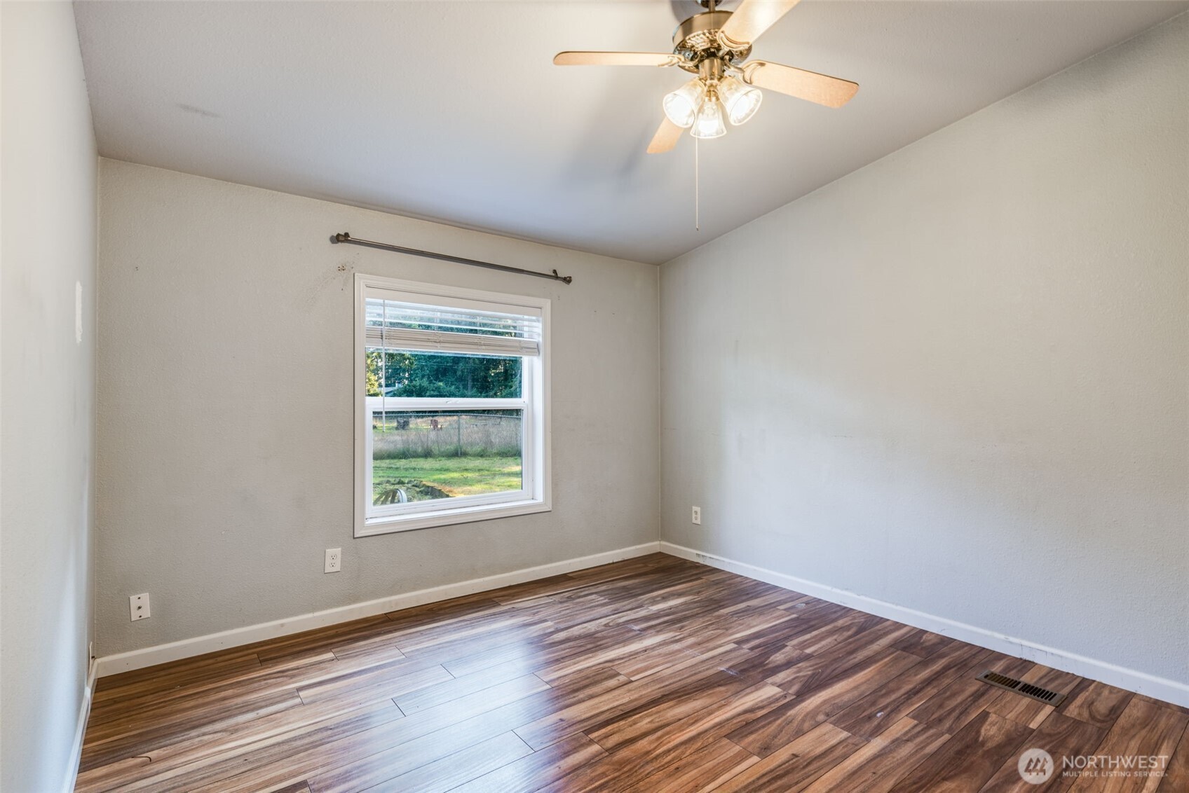 16016 11th Avenue E Tacoma WA 98445