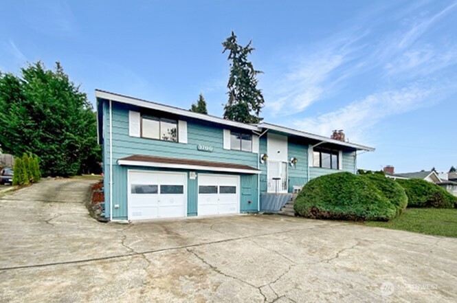 3700 Harbel Drive NE Bremerton WA 98310