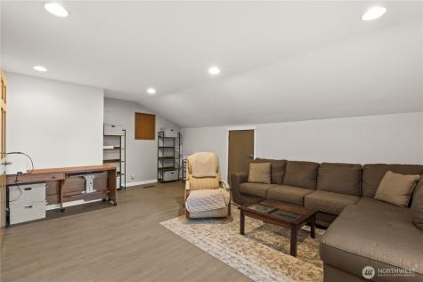 4918 119th Avenue SE Bellevue WA 98006