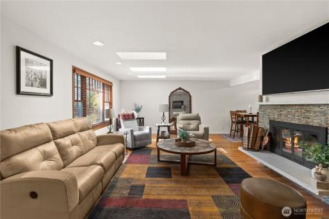 4918 119th Avenue SE Bellevue WA 98006