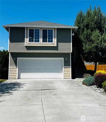 1042 S Lakeland Drive Moses Lake WA 98837