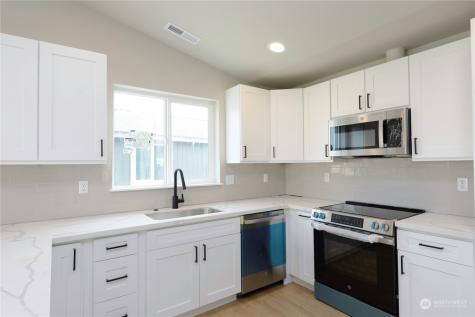 241 Parkside Place Ephrata WA 98823