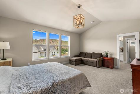 661 S Juli Avenue East Wenatchee WA 98802