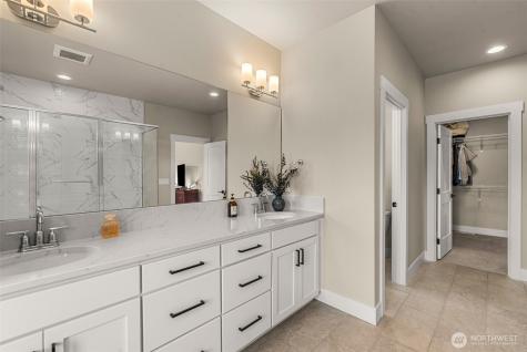 661 S Juli Avenue East Wenatchee WA 98802