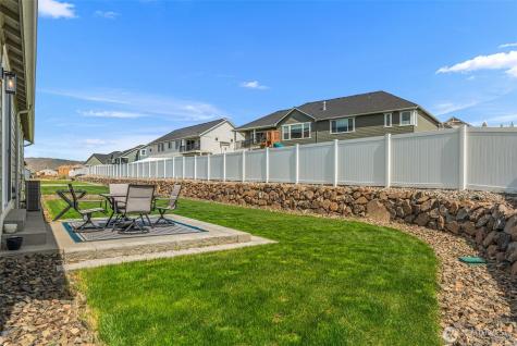 661 S Juli Avenue East Wenatchee WA 98802