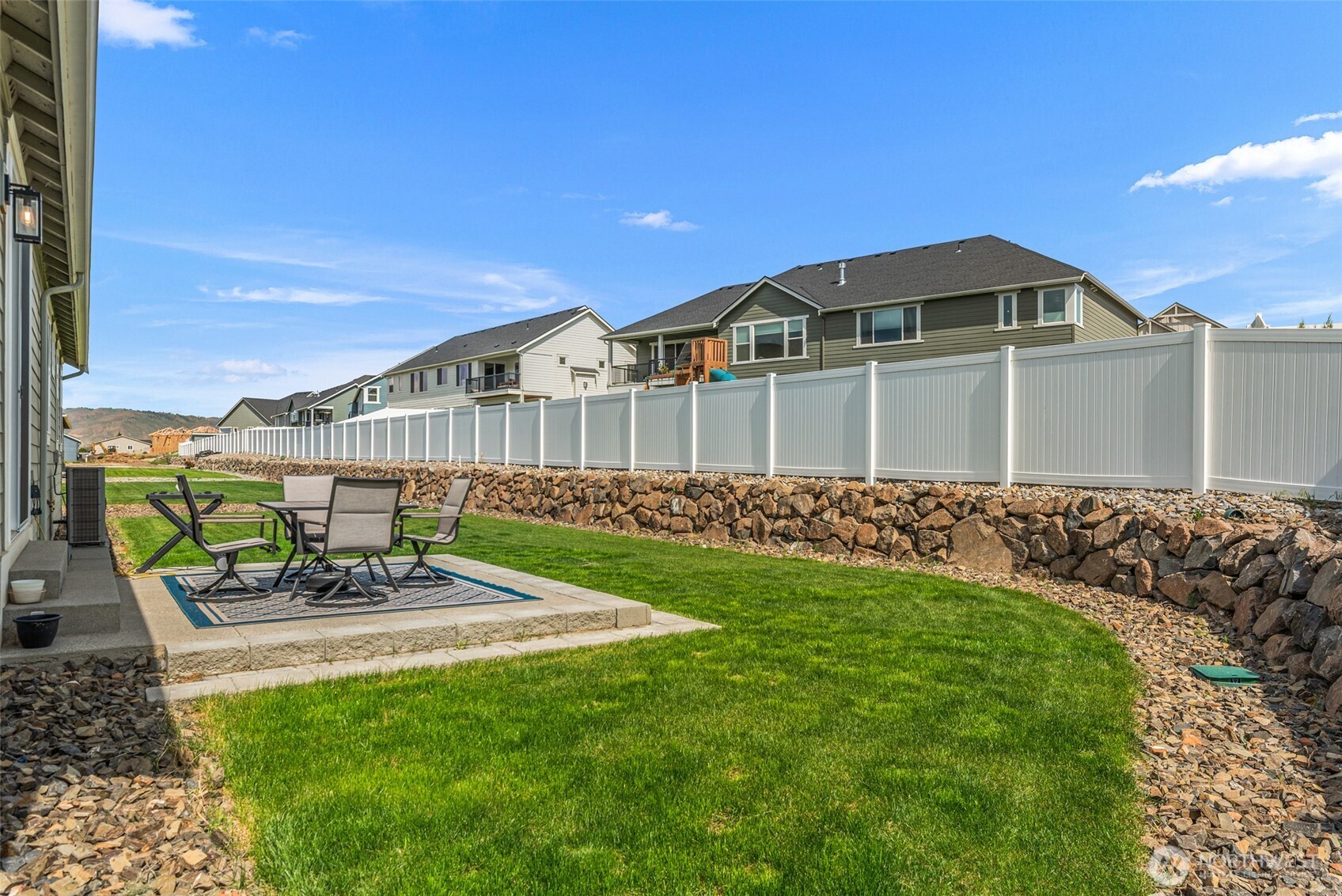 661 S Juli Avenue East Wenatchee WA 98802
