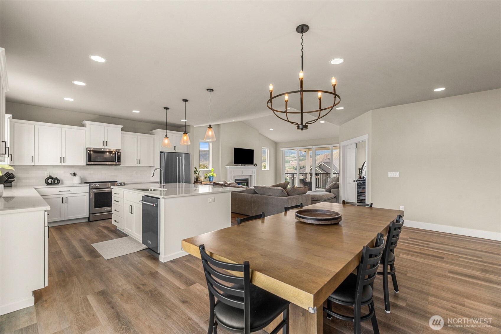 661 S Juli Avenue East Wenatchee WA 98802