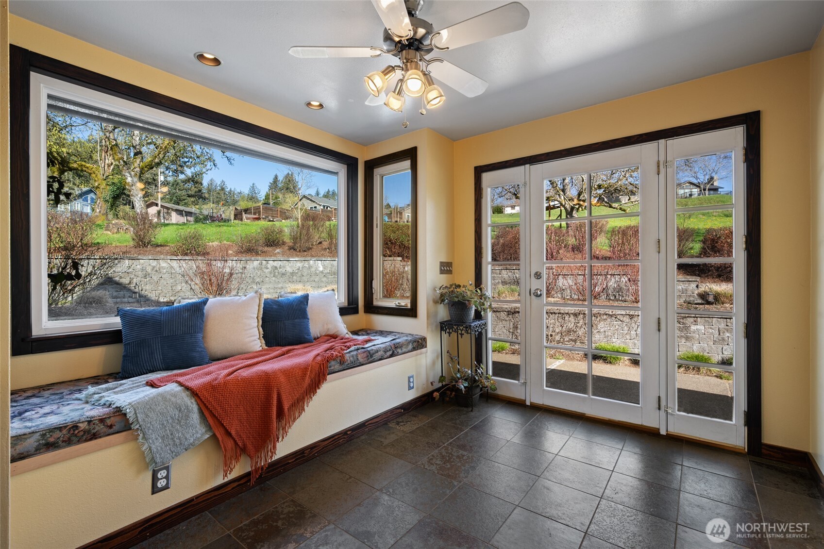 602 NW 18th Loop Camas WA 98607