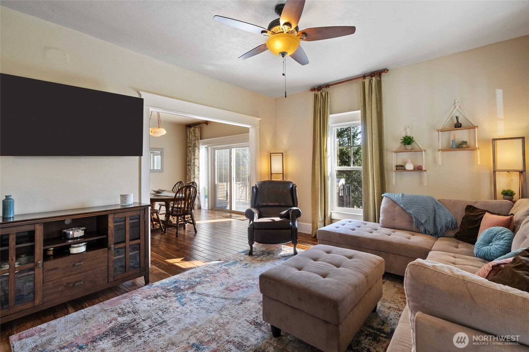 602 NW 18th Loop Camas WA 98607