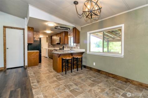 5708 315th Street Ct S Roy WA 98580