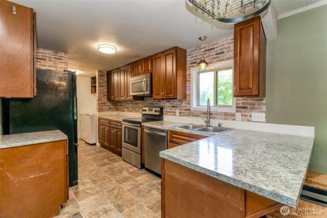 5708 315th Street Ct S Roy WA 98580