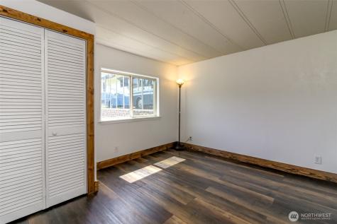 5708 315th Street Ct S Roy WA 98580
