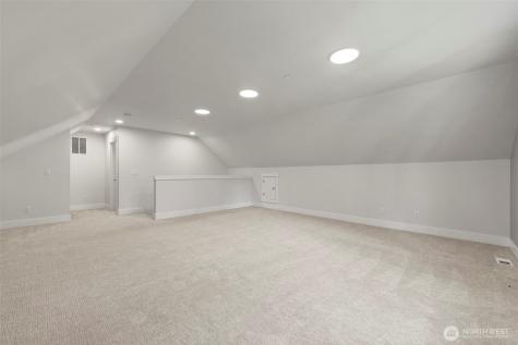 9509 186th Court NE Redmond WA 98052