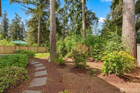 9509 186th Court NE Redmond WA 98052