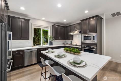 2045 32nd Avenue NE Issaquah WA 98029