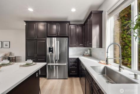 2045 32nd Avenue NE Issaquah WA 98029