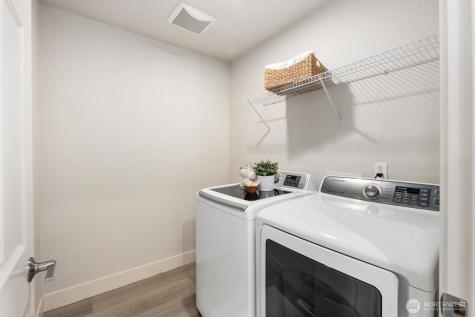 2045 32nd Avenue NE Issaquah WA 98029