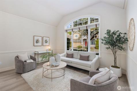 2045 32nd Avenue NE Issaquah WA 98029