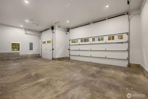 7535 NE West Port Madison Road Bainbridge Island WA 98110