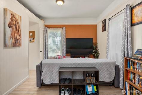 806 120th Street S Tacoma WA 98444