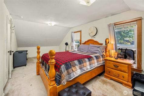806 120th Street S Tacoma WA 98444