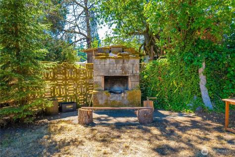 806 120th Street S Tacoma WA 98444
