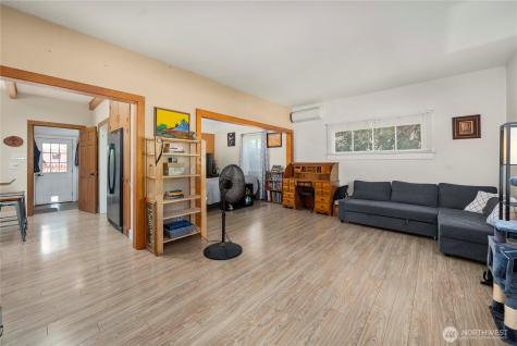 806 120th Street S Tacoma WA 98444