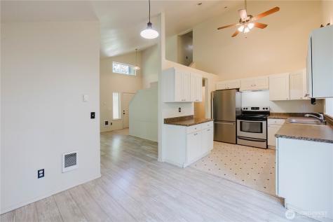 7201 9th Court SE Lacey WA 98503