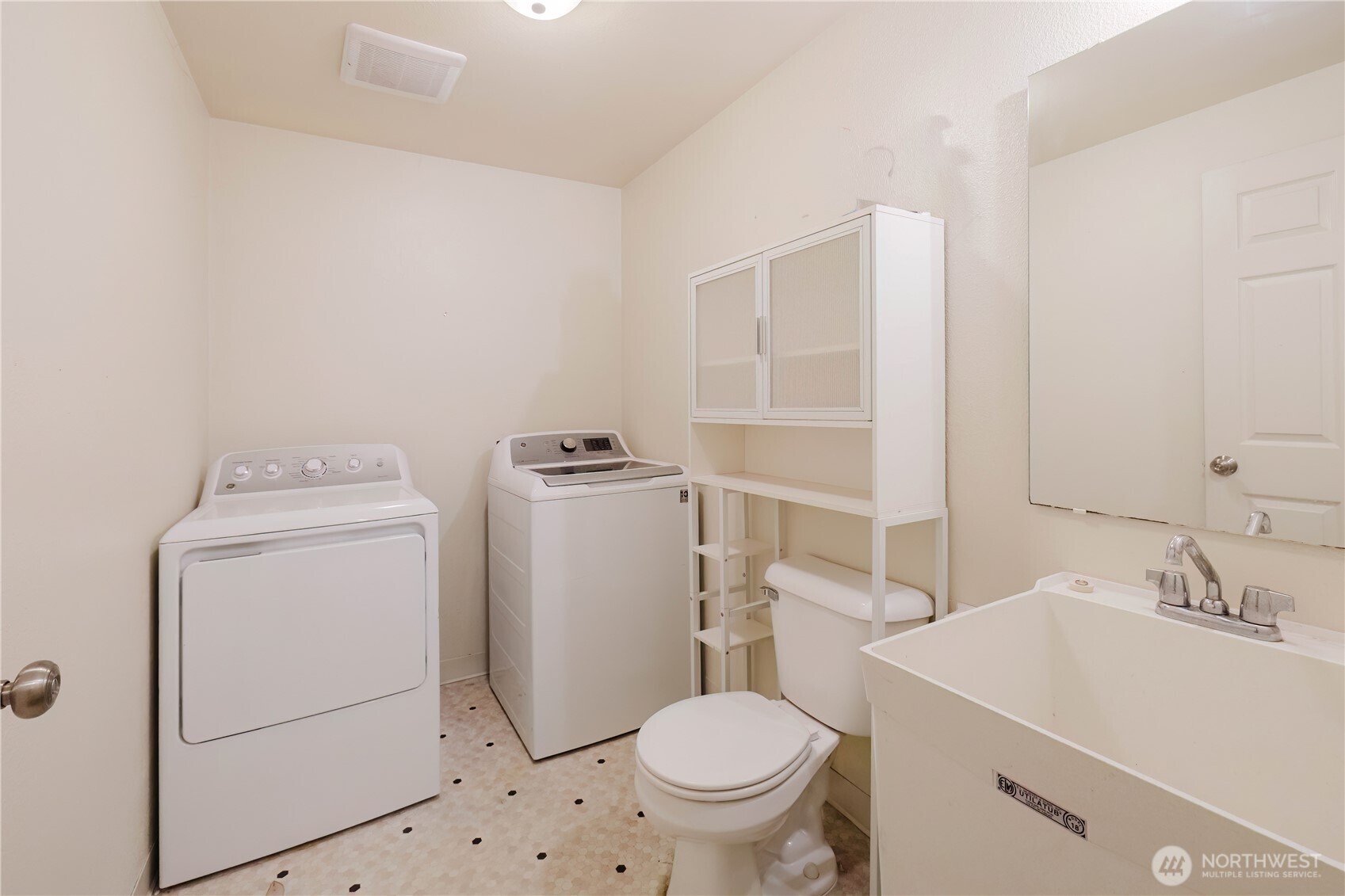 7201 9th Court SE Lacey WA 98503