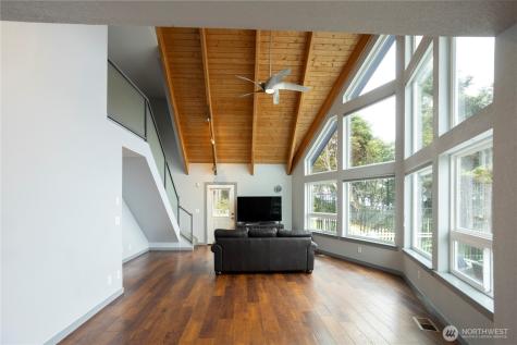 4631 State Route 109 Moclips WA 98562