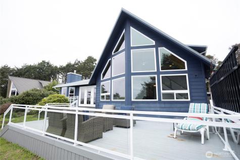 4631 State Route 109 Moclips WA 98562