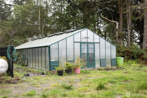 4631 State Route 109 Moclips WA 98562