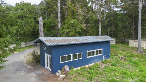 4631 State Route 109 Moclips WA 98562