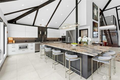 70 Cascade Key Bellevue WA 98006