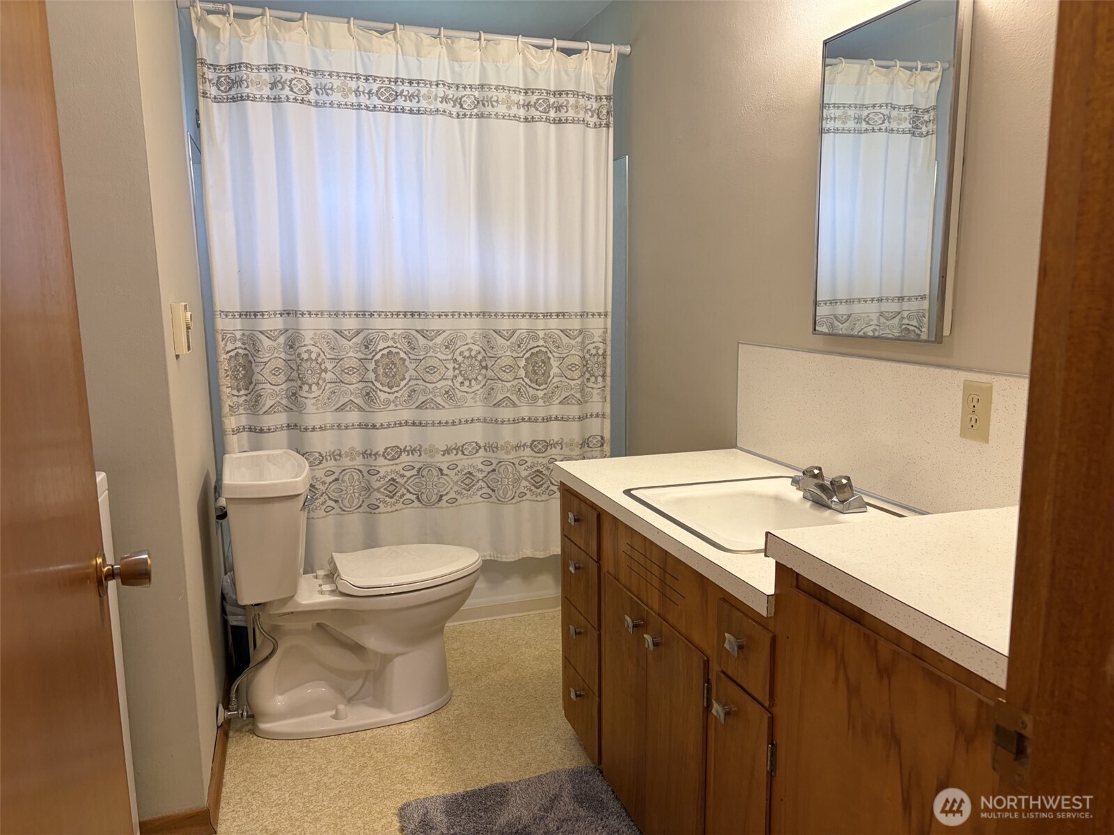 6847 Libby Road NE Olympia WA 98506