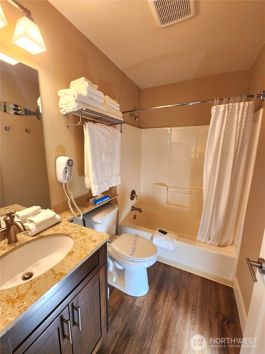 1 Beach 570-g Manson WA 98831