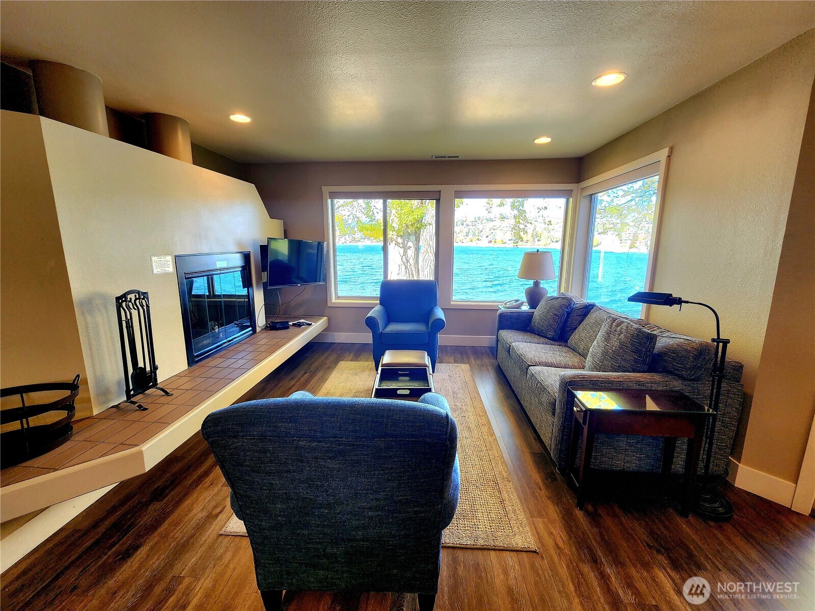 1 Beach 570-g Manson WA 98831