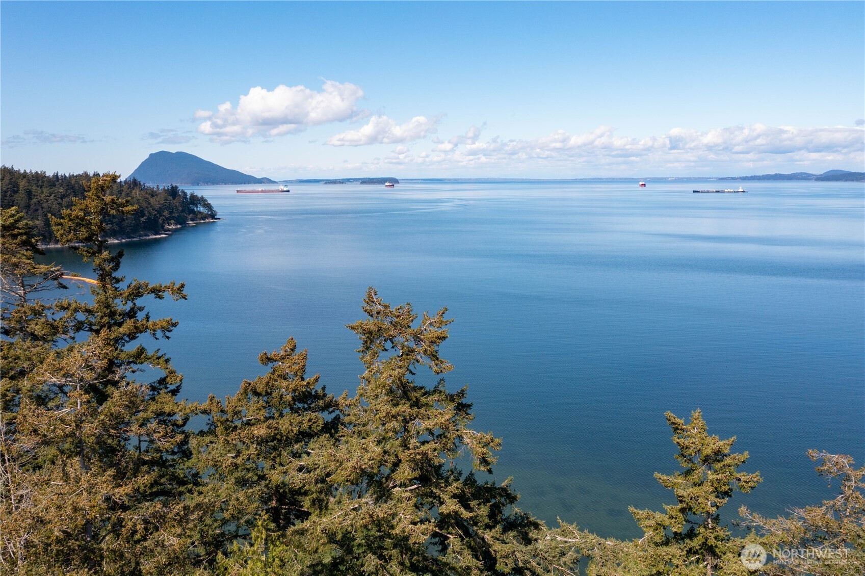 9367 Marshall Road Bow WA 98232