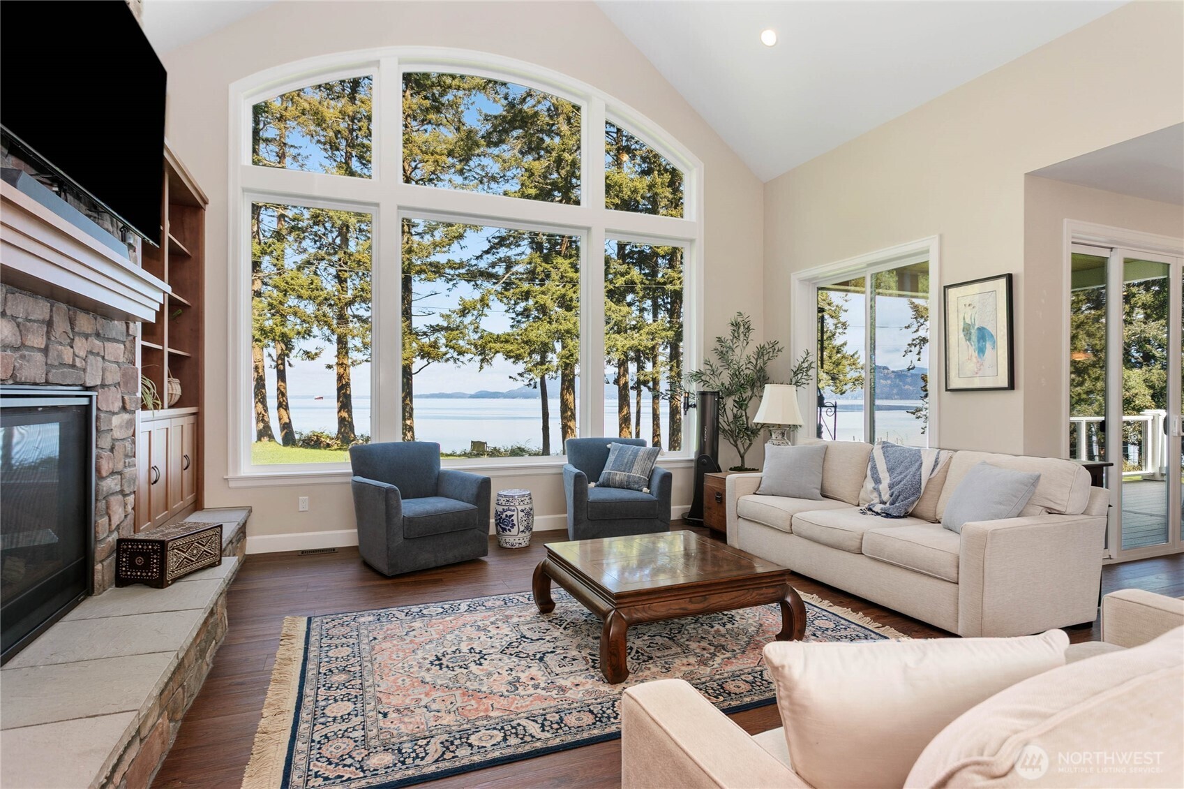 9367 Marshall Road Bow WA 98232