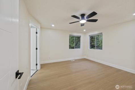 10518 165th Place NE Redmond WA 98052