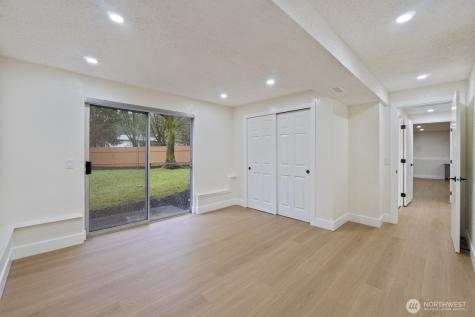 10518 165th Place NE Redmond WA 98052