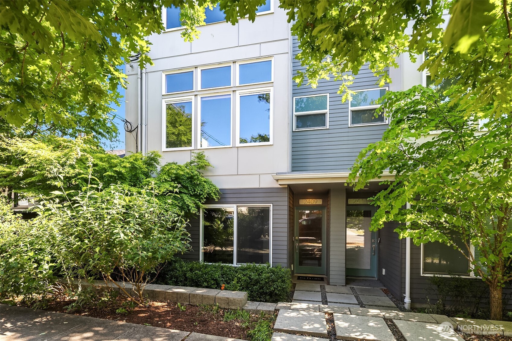 2409 NW 64th Street Seattle WA 98107