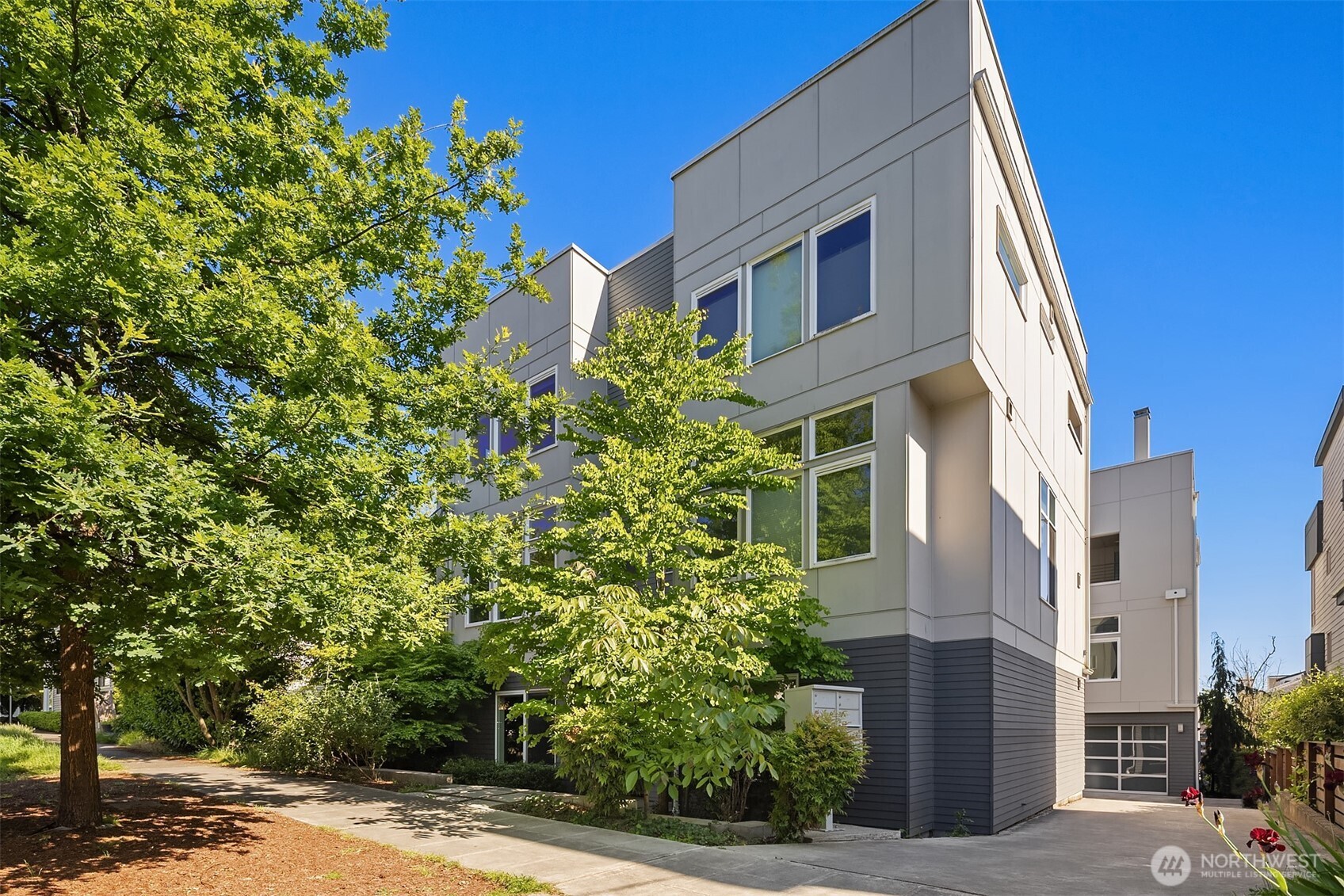 2409 NW 64th Street Seattle WA 98107