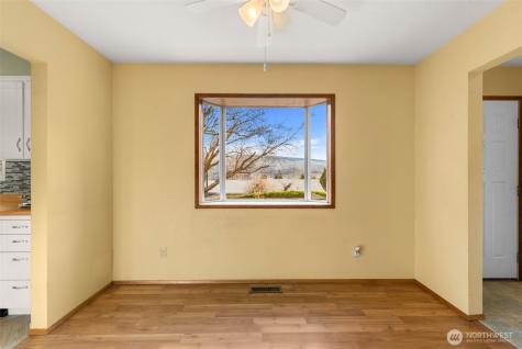 2908 Alvista Place Wenatchee WA 98801