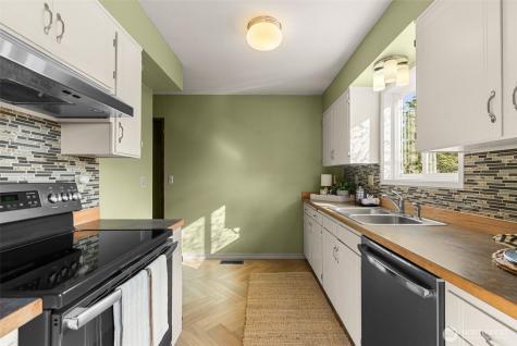 2908 Alvista Place Wenatchee WA 98801