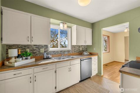 2908 Alvista Place Wenatchee WA 98801