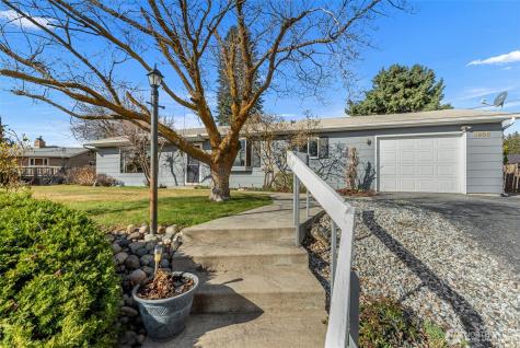2908 Alvista Place Wenatchee WA 98801