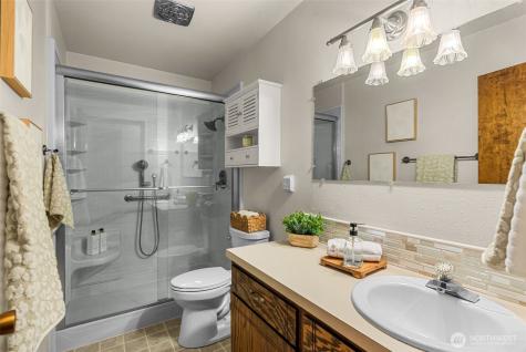 2908 Alvista Place Wenatchee WA 98801