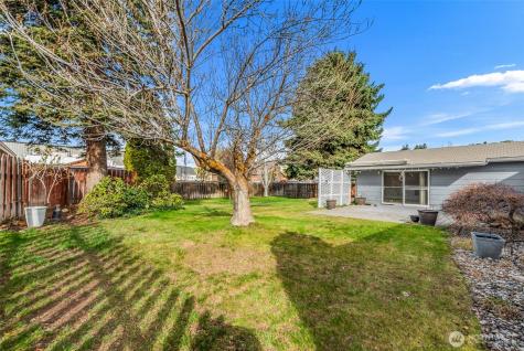 2908 Alvista Place Wenatchee WA 98801