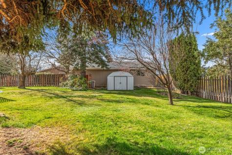2908 Alvista Place Wenatchee WA 98801